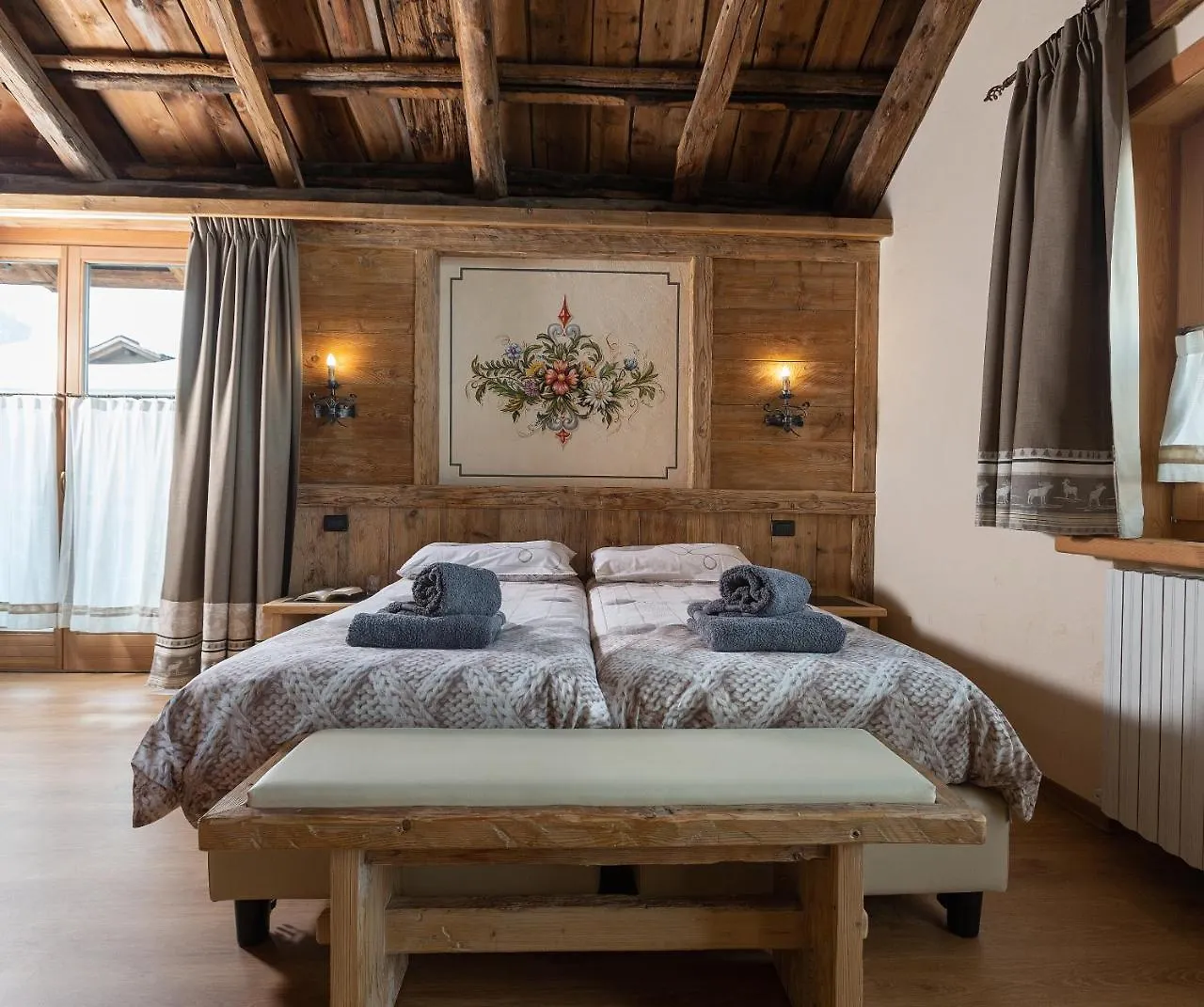 מלון דירות ליביניו La Grolla Rooms & Apartments איטליה
