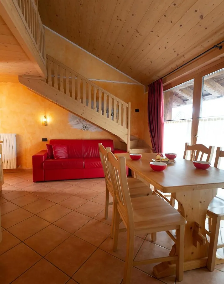 Aparthotel La Grolla Rooms & Apartments Livigno