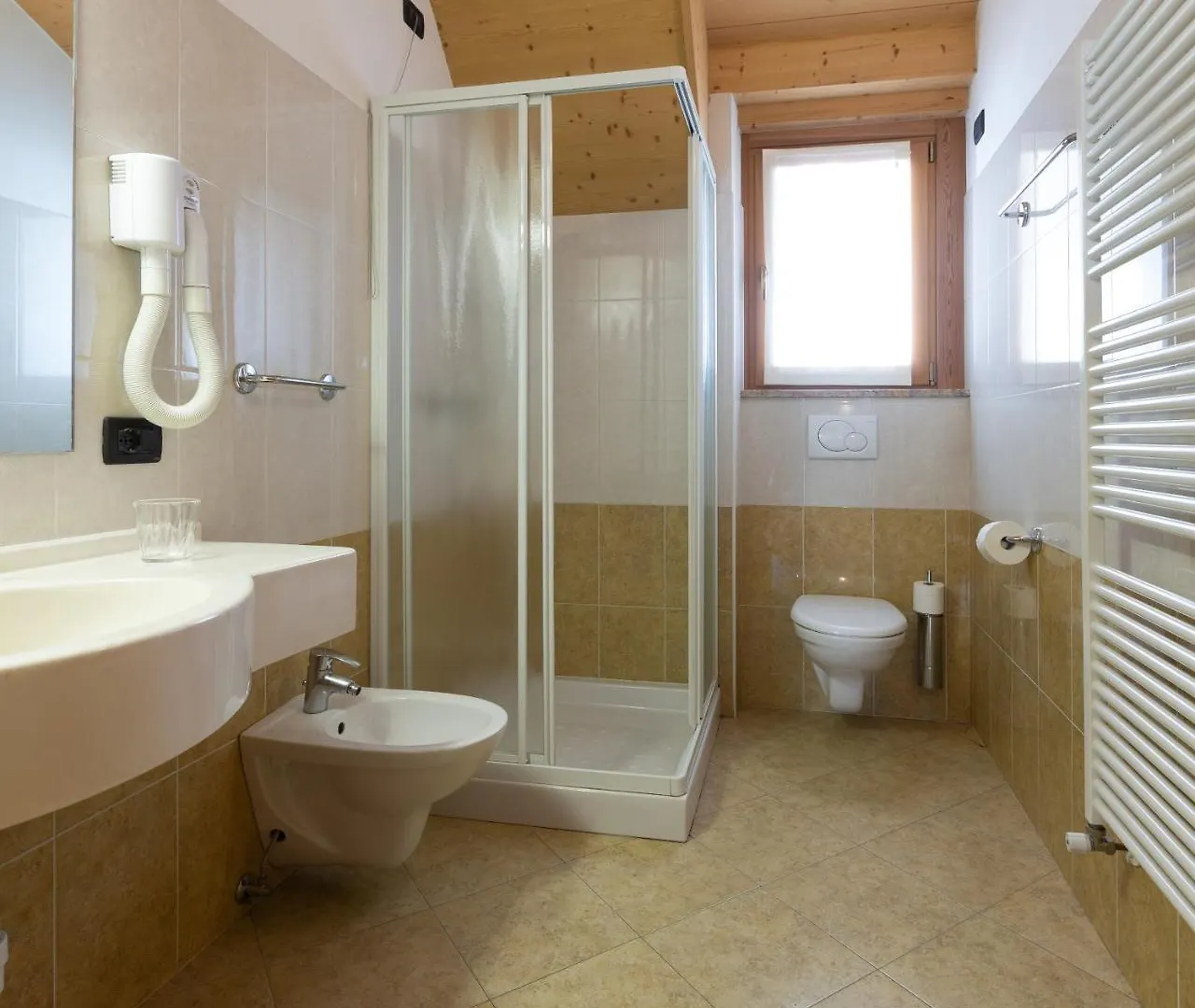 La Grolla Rooms & Apartments Livigno Aparthotel
