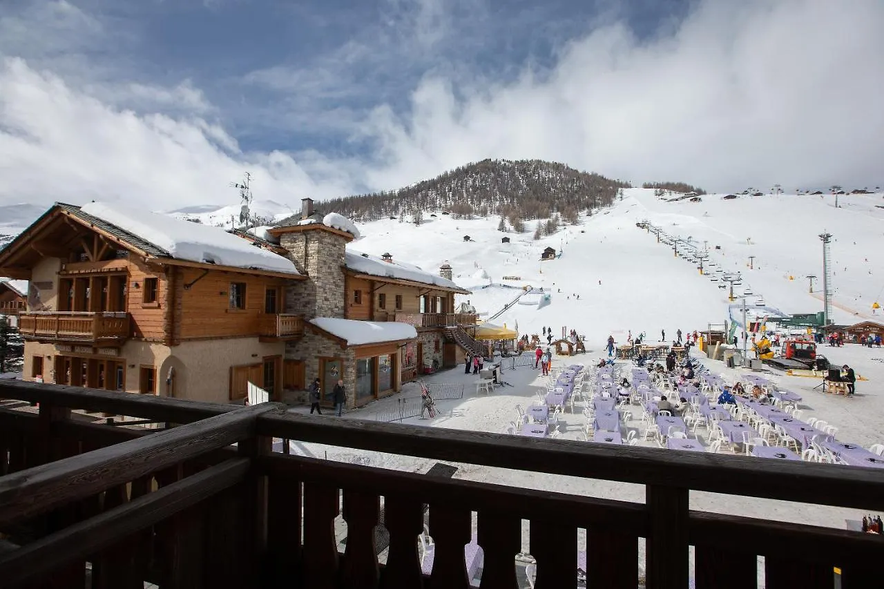 La Grolla Rooms & Apartments Livigno 0*,  Itálie