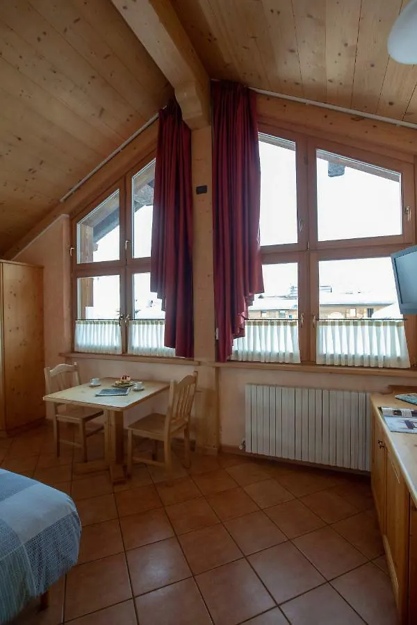 La Grolla Rooms & Apartments Livigno