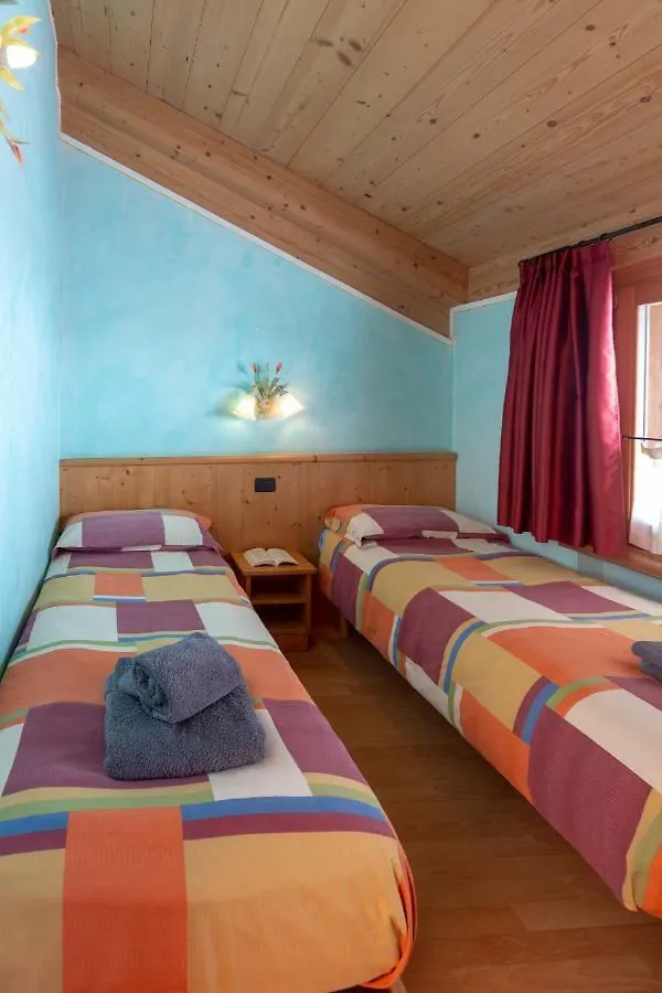 La Grolla Rooms & Apartments Livigno 0*,  Itálie