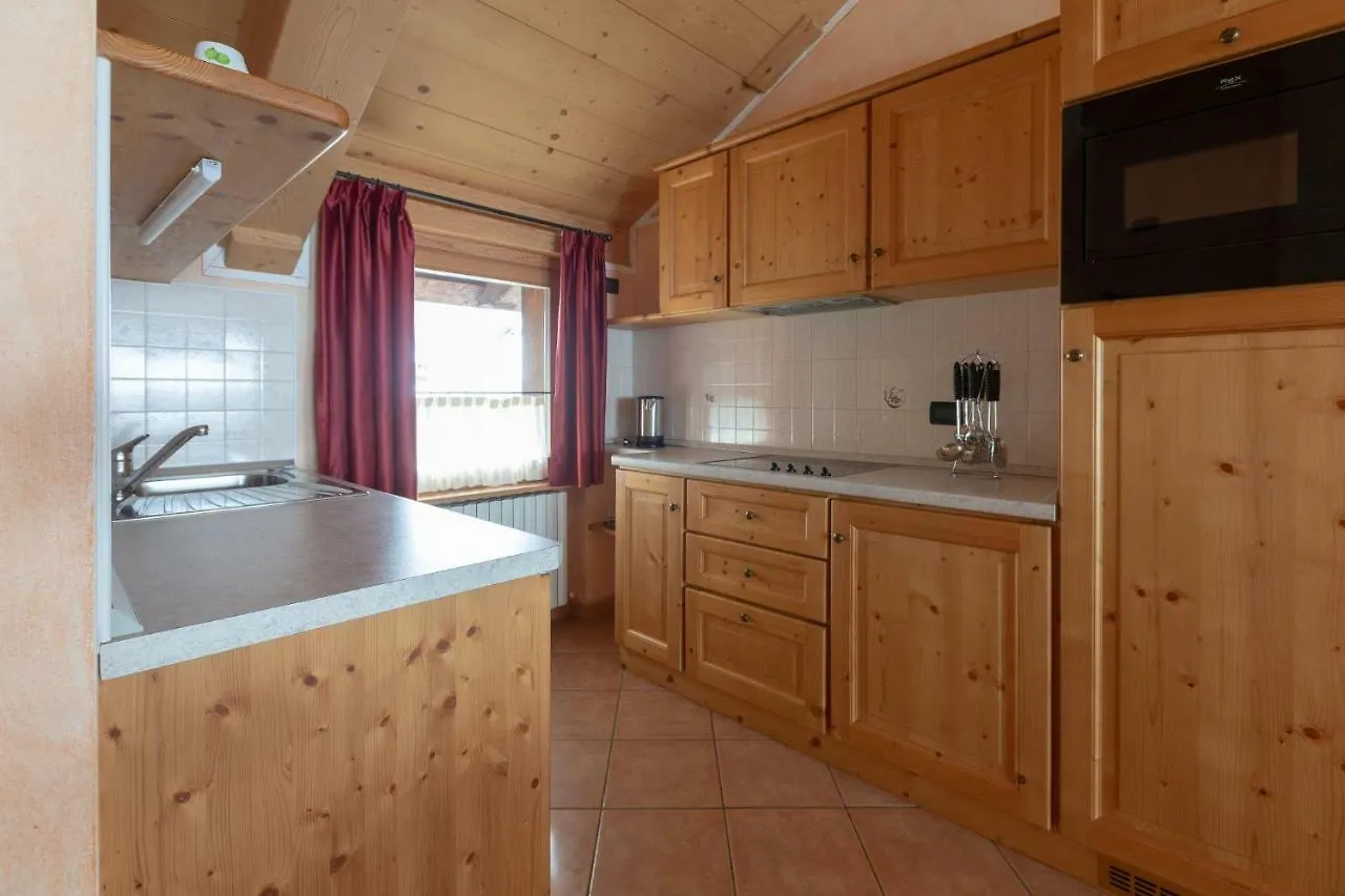 Aparthotel La Grolla Rooms & Apartments Livigno